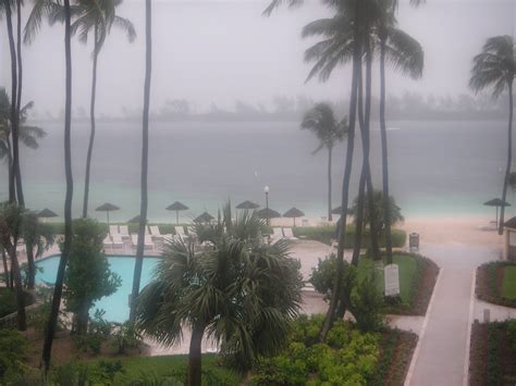 nassau bahamas rainy season